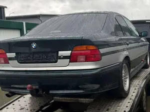 BMW 520 520i