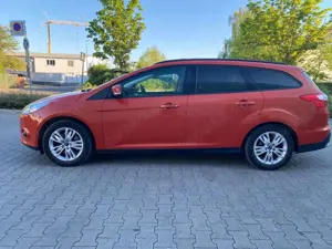 Ford Focus Turnier Trend. Aus-1 Hand. Top Zustand.
