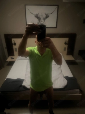 11.5. bis 14.5. Einfach schreiben..Spontanes nettes Girl gesucht für Riesenlatte Montag bis Freitag 
