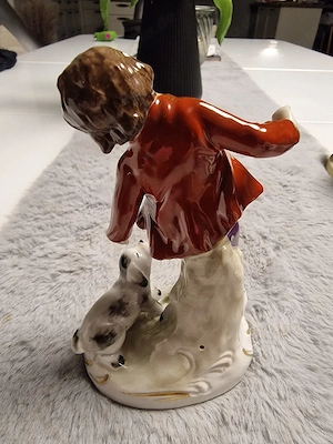 Porzellanfigur  Bild 2