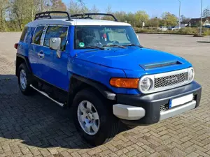 Toyota FJ Cruiser Toyota FJ Cruiser 4.0 V6 Automatik