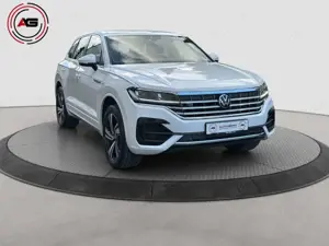 Volkswagen Touareg R-Line 3.0 TFSI 4M ACC LED CARPLAY KAMER Bild 3