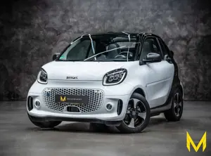 smart forTwo EQ cabrio passion EXCLUSIVE |WHITEnBLACK|