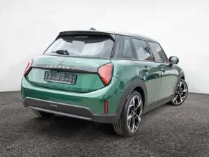 MINI Cooper S Favoured Trim PDC SHZ NAVI HUD LED Bild 3