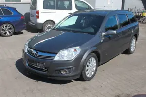 Opel Astra H Caravan Edition Zahnriemen neu