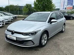 Volkswagen Golf VIII Variant Life 1.0 eTSI MATRIX NAVI CAM*