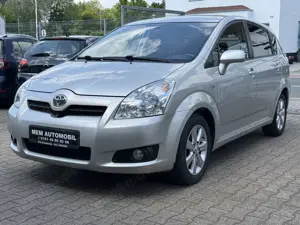 Toyota Corolla Verso 1.8 Executive Scheckheft 1 Hand 7-Sitzer AHK/NAVI
