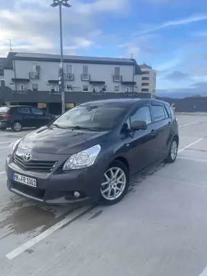 Toyota Verso