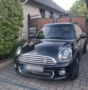 MINI Cooper D Clubman Hampton