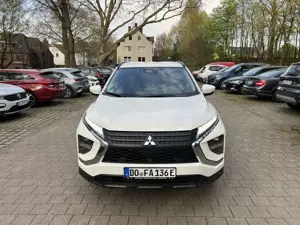 Mitsubishi Eclipse Cross Plug-In Hybrid 4WD Basis
