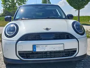MINI Cooper C Mini Cooper C, nanuq white/Classic Trim/Paket M/Pano/Sonnenschutzvergl./EuroPlus-Gar./