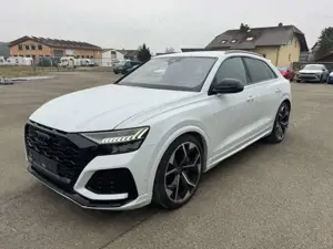 Audi RS Q8 RS Q8 4.0 TFSI quattro Keramik, AHK, B  O