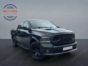 Dodge RAM 1500 Night Edition 5.7L V8 HEMI