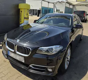 BMW 525 525d Touring Luxury Line