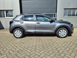 Kia Stonic 1.0 T-GDI MHEV 115PS Automatik NEUES MODELL Sitzhe Bild 5