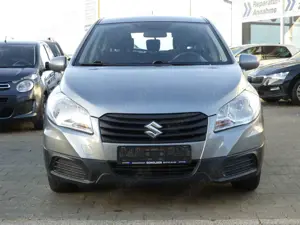 Suzuki SX4 Club | MFL | TEMPOMAT | USB Bild 2
