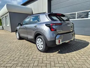 Kia Stonic 1.0 T-GDI MHEV 115PS Automatik NEUES MODELL Sitzhe Bild 2