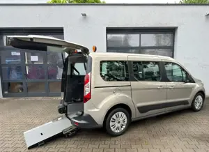 Ford Grand Tourneo Connect Behindertengerecht Rollstuhlrampe 5+1