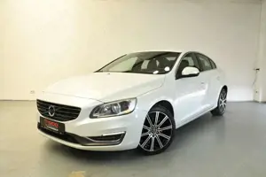 Volvo S60 Lim. Summum AWD ACC*BLIS*NAV*CAM*SPORT*5Zyl.