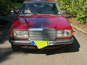 Mercedes-Benz 230 coupe