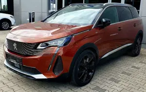 Peugeot 5008 GT Line Sport 7 Sitze AHK LED Assistenz NAV