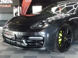 Porsche Panamera Sport Turismo 4 S E-Hybrid