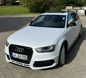 Audi A4 S line Sportpaket / plus quattro