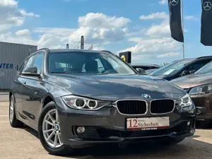 BMW 320 i Touring *AUTOMATIK*XENON*SHZ*