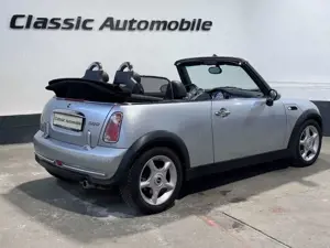 MINI Cooper Cabrio *Automatik*Einparkhilfe* Bild 2