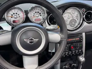 MINI Cooper Cabrio *Automatik*Einparkhilfe* Bild 5