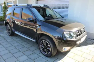 Dacia Duster TCe 125 4x4 Blackshadow Navigation Klima PDC Rückf