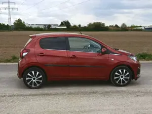 Peugeot 108 Bild 2