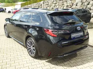 Toyota Corolla TS 1,8H  Hybrid Team D +Technik Paket Bild 5
