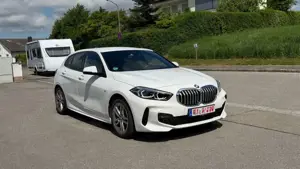 BMW 118 i M Sport-Navi-SHZ-PDC-LED-Spurass-L-Heizung Bild 3