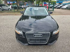 Audi A4 Avant Attraction-NAVI-AHK-TÜV NEU Bild 2