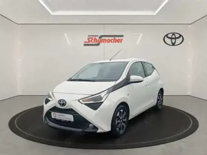Toyota Aygo x-play club+ACAA+GJ-RÄDER !!