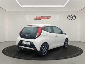 Toyota Aygo x-play club+ACAA+GJ-RÄDER !! Bild 4