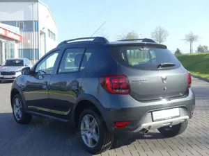 Dacia Sandero Bild 3