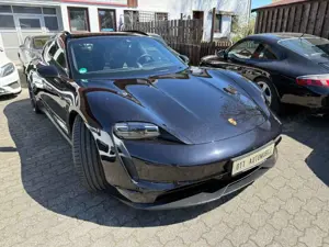 Porsche Taycan TAYCAN SPORT TURISMO *TOP AUSSTATTUNG* 21 ZOLL Bild 3