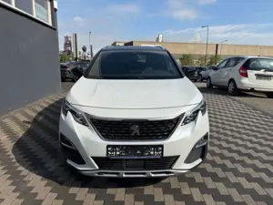 Peugeot 5008 Bild 2