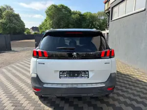 Peugeot 5008 Bild 5