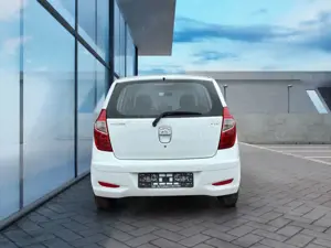 Hyundai i10 5 Star Edition (Tüv und Service Neu) Bild 4