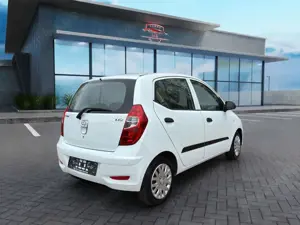 Hyundai i10 5 Star Edition (Tüv und Service Neu) Bild 3
