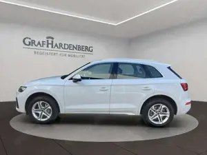 Audi Q5 40 TDI quattro S tronic Advanced Matrix LED Bild 2