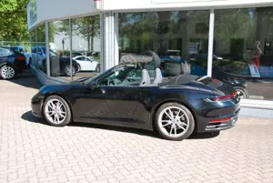 Porsche 992 Carrera Cabrio