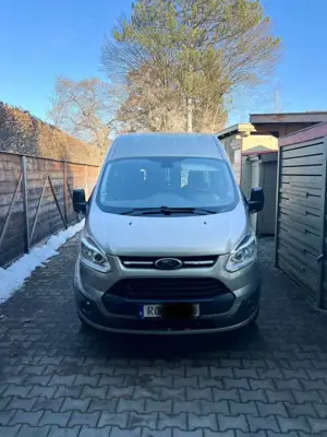 Ford Tourneo Custom Behindertengerecht/ Rampe