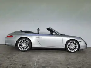 Porsche 997 Carrera 4 Cabrio, Porsche Scheckheft gepflegt