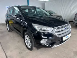 Ford Kuga Titanium Automatik Bild 3