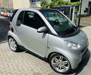 smart forTwo TURBO / Sitzheizung / Klima / Sport / Leder /