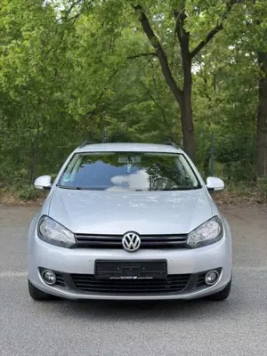 Volkswagen Golf 1.6 TDI DPF Trendline